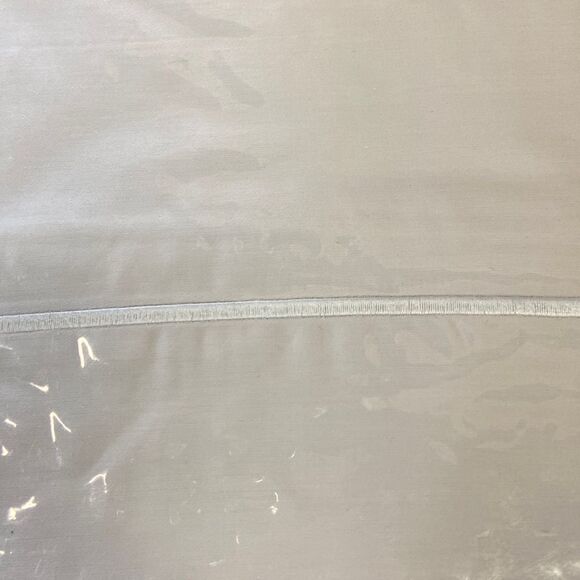 - Donna Karan Silk Indulgence Cotton/Silk Flat Sheet, king. Color: Platinum - Picture 3 of 5